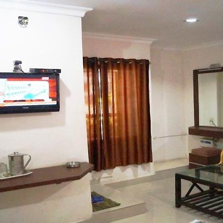 Vaishnavi Group Of Hotels Hajdarabad Zewnętrze zdjęcie