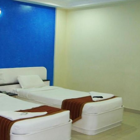 Vaishnavi Group Of Hotels Hajdarabad Zewnętrze zdjęcie