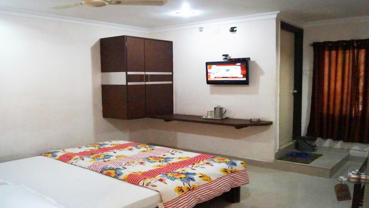Vaishnavi Group Of Hotels Hajdarabad Zewnętrze zdjęcie